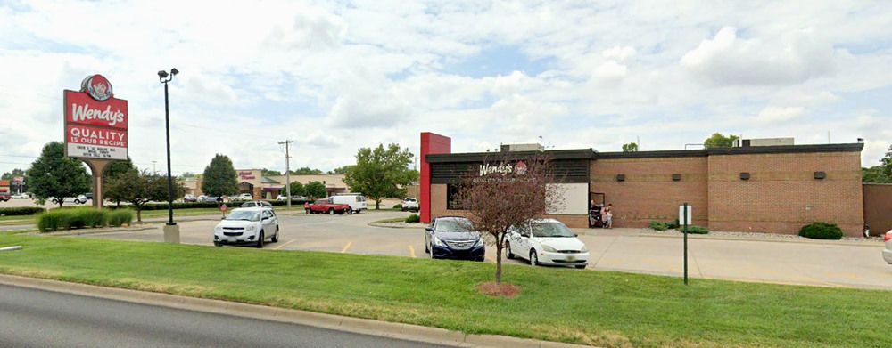 Wendy's Ohio St.: 1940 S Ohio St, Salina, KS 67401